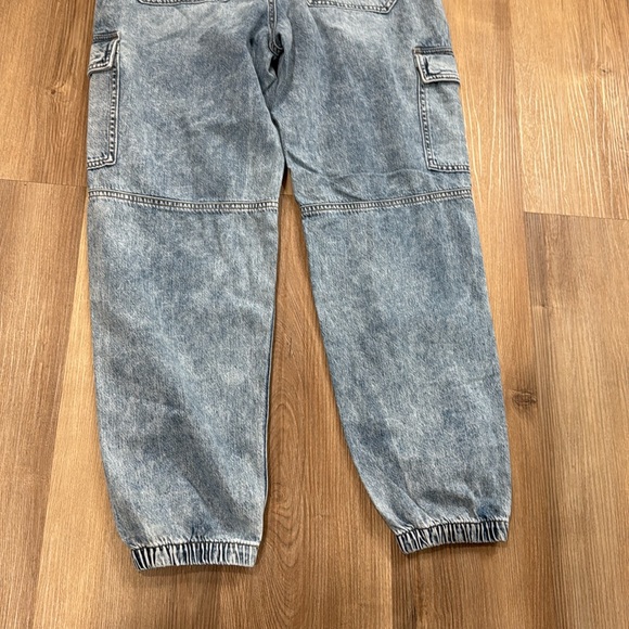 NWT American Eagle Cargo Pants Jean Joggers Size 6 - Picture 7 of 11